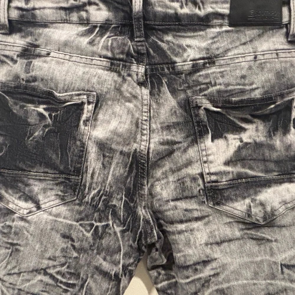 South Pole Gray Denim Shorts with Graphic Prints - Picture 5 of 8